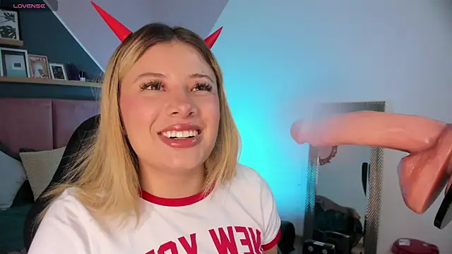 Khali reed  online show from 03-28-26, 01:01