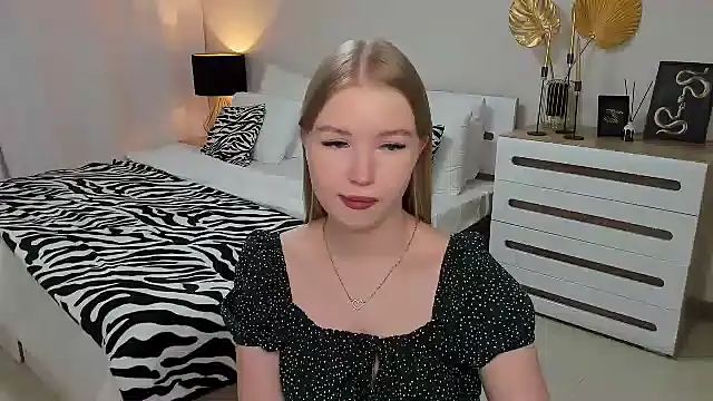 shy  lady online show from 02-05-25, 05:09