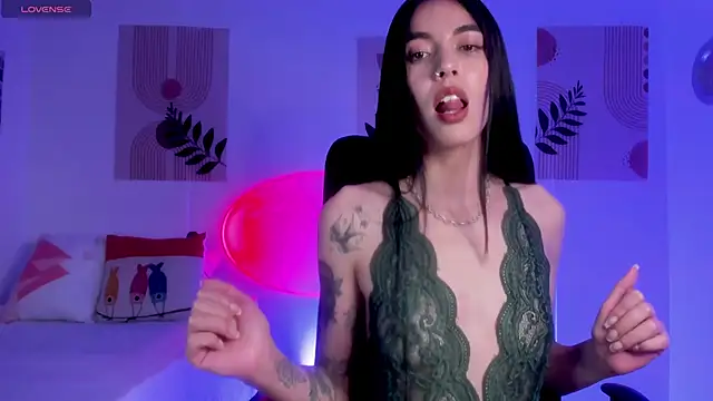 samy lewis online show from 11-13-25, 05:22