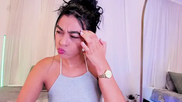 Snapshot of Yasiir_0229 chatting on 10-16-25, 05:16 Yasiir 0229 online show from 10-16-25, 05:16