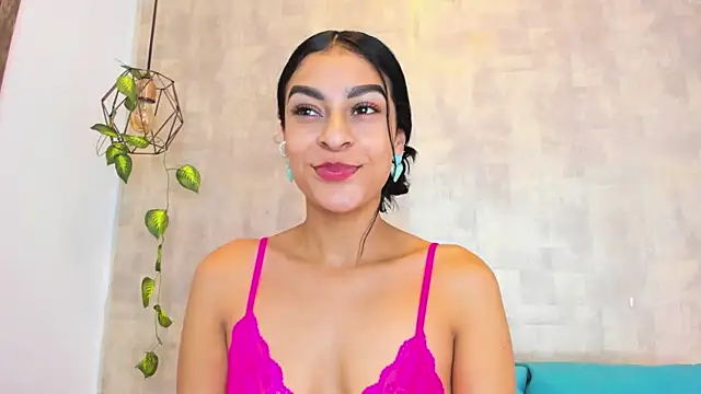 Snapshot of Yasiir_0229 chatting on 12-07-24, 08:44 Yasiir 0229 online show from 12-07-24, 08:44