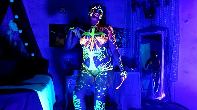 Kyara Queen online show from 09-17-25, 10:01