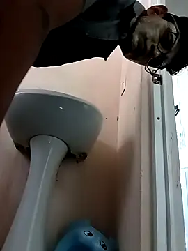 ale3J4a online show from 10-24-25, 07:24