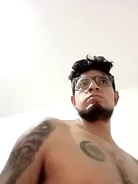 ale3J4a online show from 10-19-25, 09:56