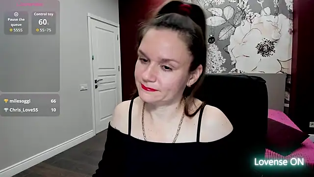 Snapshot of AriaGray chatting on 02-13-26, 04:23 AriaGray online show from 02-13-26, 04:23