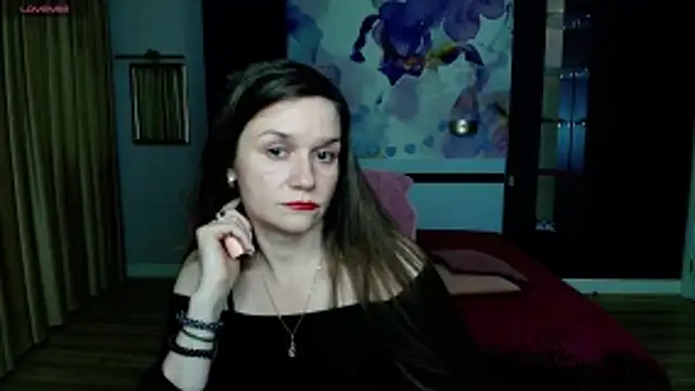 Snapshot of AriaGray chatting on 12-20-25, 02:53 AriaGray online show from 12-20-25, 02:53