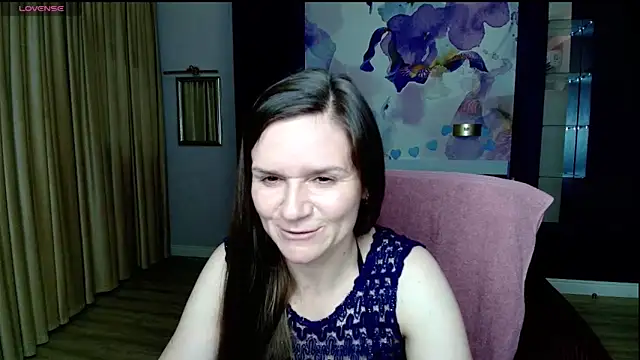 Snapshot of AriaGray chatting on 04-15-26, 07:58 AriaGray online show from 04-15-26, 07:58