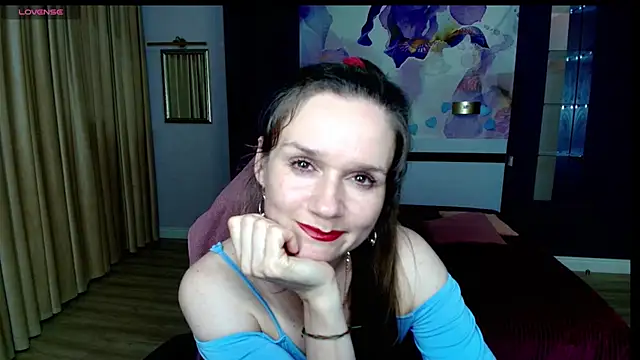 AriaGray online show from 07-04-26, 08:13