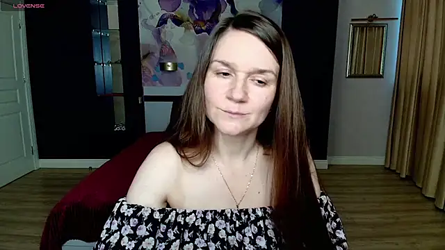 Snapshot of AriaGray chatting on 12-22-25, 01:33 AriaGray online show from 12-22-25, 01:33