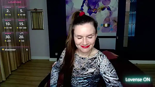 Snapshot of AriaGray chatting on 03-07-26, 08:47 AriaGray online show from 03-07-26, 08:47