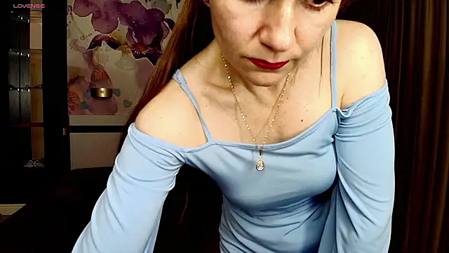 Snapshot of AriaGray chatting on 01-31-26, 08:18 AriaGray online show from 01-31-26, 08:18