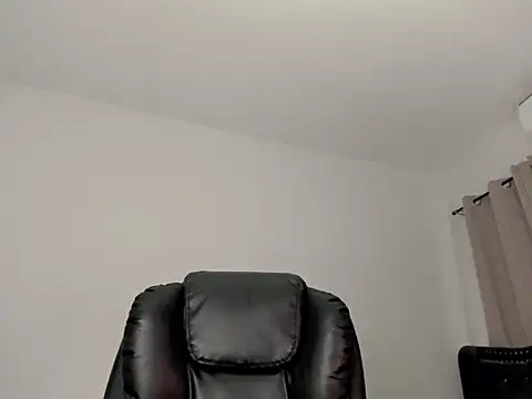 Selene14 online show from 05-18-26, 02:44