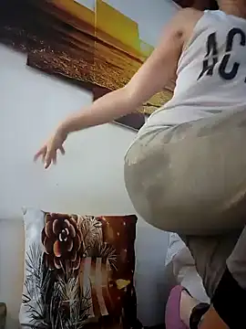 Snapshot of AbbyBaker222 chatting on 12-27-24, 05:52 AbbyBaker222 online show from 12-27-24, 05:52