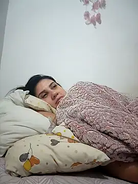 Snapshot of AbbyBaker222 chatting on 12-14-24, 06:46 AbbyBaker222 online show from 12-14-24, 06:46