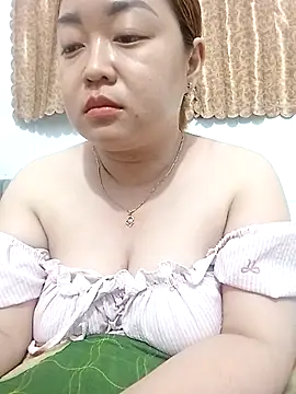 VyOanh2K online show from 12-19-25, 03:36