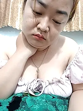 VyOanh2K online show from 01-15-26, 04:43