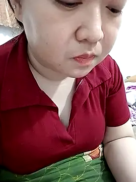Snapshot of VyOanh2K chatting on 04-22-26, 02:51 VyOanh2K online show from 04-22-26, 02:51