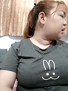 VyOanh2K online show from 10-29-25, 07:51