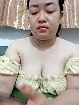 VyOanh2K online show from 02-13-26, 05:02