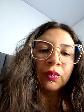 Aria Bennett21 online show from 04-08-26, 03:52