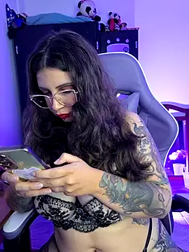 Aria Bennett21 online show from 04-18-26, 03:53