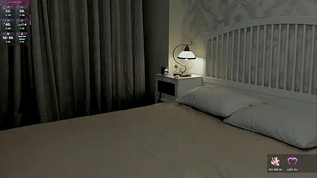 Snapshot of Eva__Lewis chatting on 04-06-26, 02:07 Eva Lewis online show from 04-06-26, 02:07