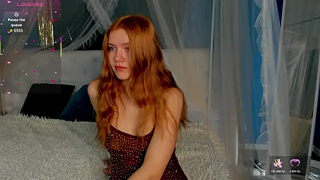 Eva  Lewis online show from 02-06-26, 01:23