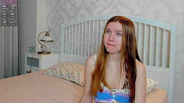 Snapshot of Eva__Lewis chatting on 06-16-26, 04:01 Eva Lewis online show from 06-16-26, 04:01