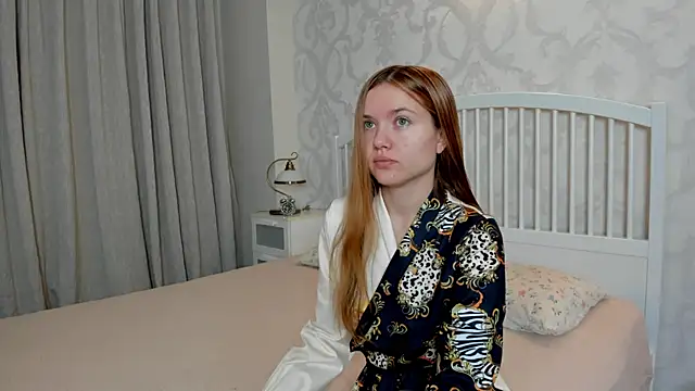 Snapshot of Eva__Lewis chatting on 07-24-26, 03:35 Eva Lewis online show from 07-24-26, 03:35