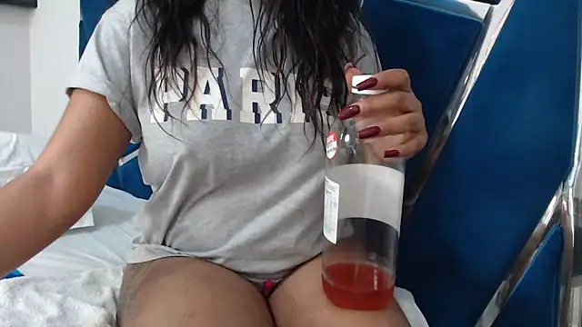 Snapshot of Pinkpyssy chatting on 02-05-26, 11:11 Pinkpyssy online show from 02-05-26, 11:11