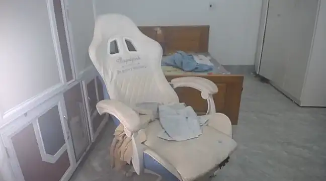 Snapshot of Susu204 chatting on 02-17-25, 12:27 Susu204 online show from 02-17-25, 12:27