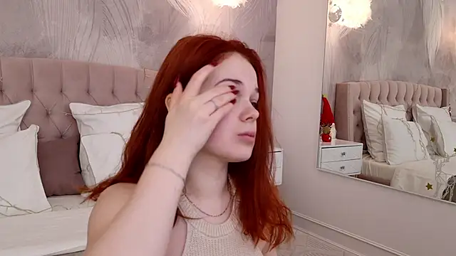 Snapshot of DeniseReese chatting on 12-22-25, 03:06 DeniseReese online show from 12-22-25, 03:06