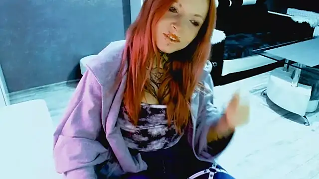 Snapshot of InesGold chatting on 11-24-25, 04:18 InesGold online show from 11-24-25, 04:18