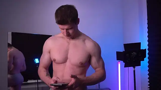 Bruno Banani online show from 11-04-25, 04:00