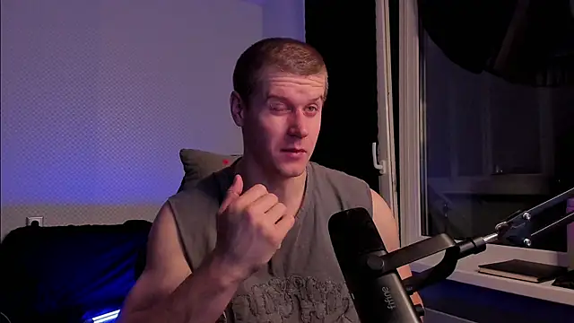 Bruno Banani online show from 09-30-25, 05:30