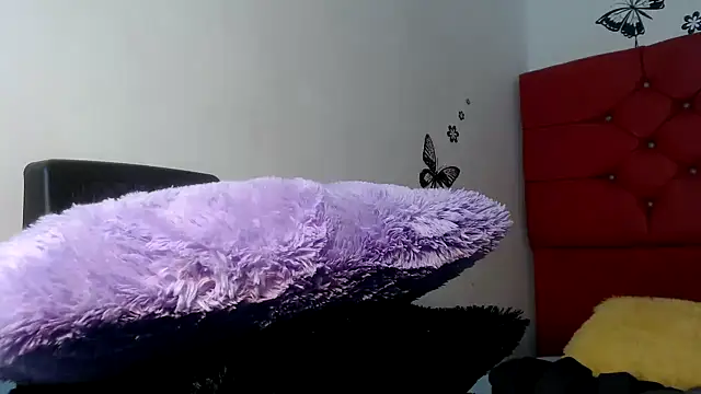 Snapshot of KristalTsXXX chatting on 02-04-25, 06:38 KristalTsXXX online show from 02-04-25, 06:38