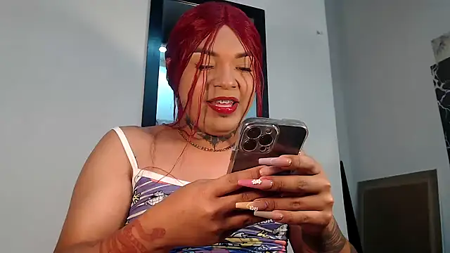Snapshot of KristalTsXXX chatting on 05-04-26, 02:42 KristalTsXXX online show from 05-04-26, 02:42