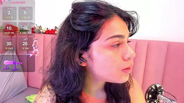 zyle boobs online show from 10-25-25, 12:17