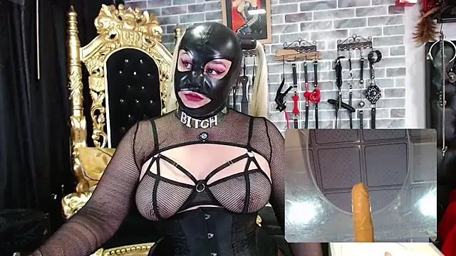 Snapshot of Kinkster_Jade chatting on 06-07-26, 08:14 Kinkster Jade online show from 06-07-26, 08:14