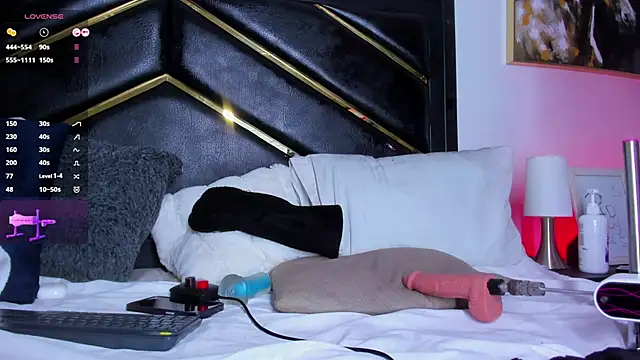 Snapshot of Andrew_x777 chatting on 02-14-26, 01:22 Andrew x777 online show from 02-14-26, 01:22