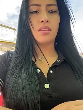 Sara luna  online show from 07-13-26, 03:55