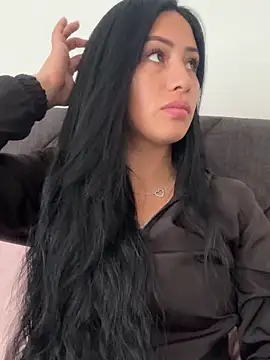 Sara luna  online show from 03-05-26, 04:25