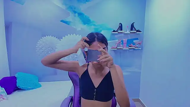 DEMI LEED online show from 11-20-25, 11:33