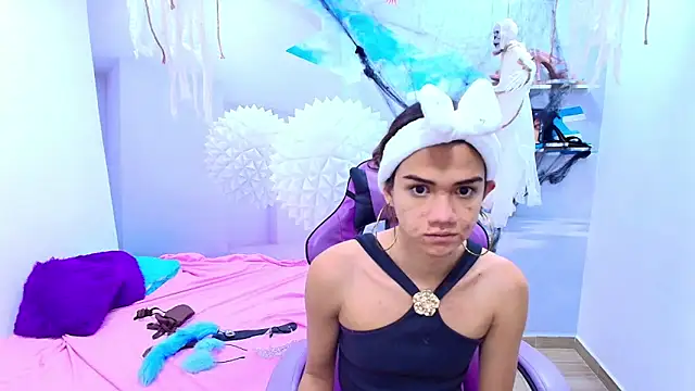 DEMI LEED online show from 10-28-25, 12:26