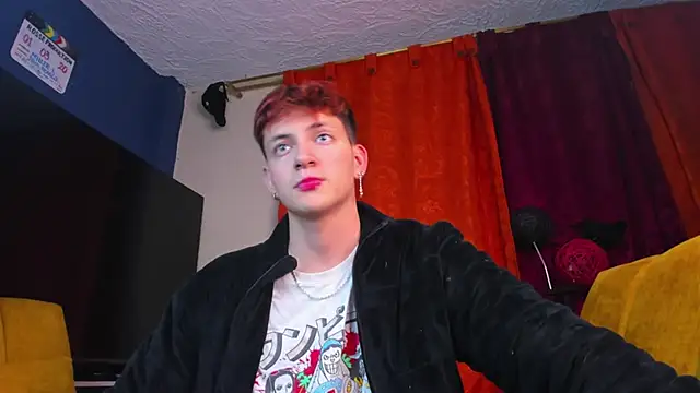 GabyThoms online show from 11-02-25, 01:43