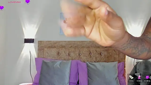 Rihana hot01 online show from 04-02-26, 12:12