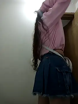 Snapshot of Isabella_Delight_ chatting on 09-14-25, 11:05 Isabella Delight online show from 09-14-25, 11:05