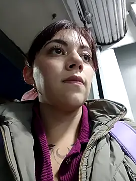 Snapshot of Isabella_Delight_ chatting on 02-18-25, 11:30 Isabella Delight online show from 02-18-25, 11:30