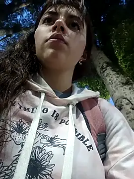 Snapshot of Isabella_Delight_ chatting on 03-04-25, 11:22 Isabella Delight online show from 03-04-25, 11:22