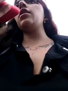 Snapshot of Isabella_Delight_ chatting on 02-22-25, 11:03 Isabella Delight online show from 02-22-25, 11:03